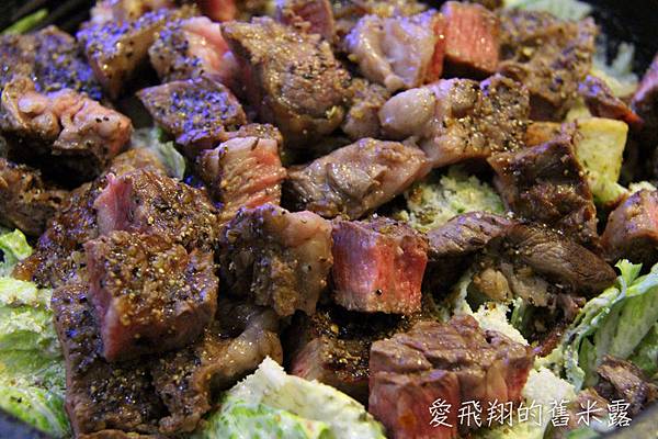 肉食VS草食【氵酉卒-Bar】個性化及創新的餐廳