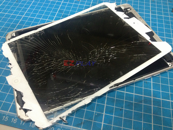 IPAD MINI 面板破裂