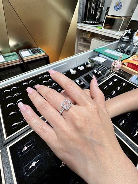 台中GIA鑽戒-晶漾金飾銀樓