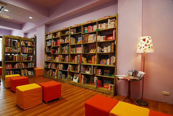 7b書區.jpg