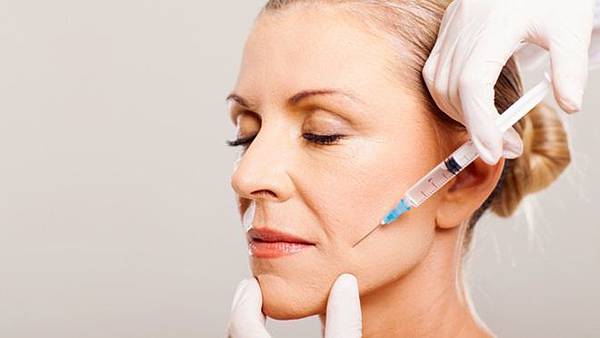 _94275593_cosmeticthinkstock.jpg _94275593_cosmeticthinkstock.jpg