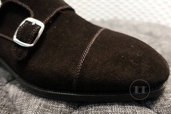 Y_1789_BlackS 05.JPG