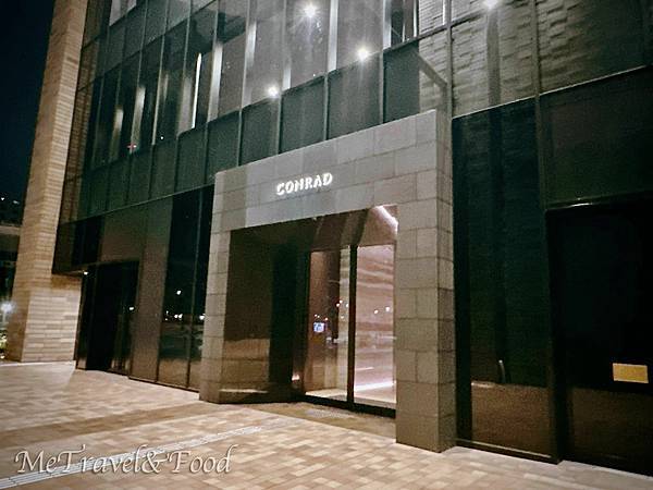 【日本 • 大阪 • Conrad Osaka 】白日黑夜 【日本 • 大阪 • Conrad Osaka 】白日黑夜