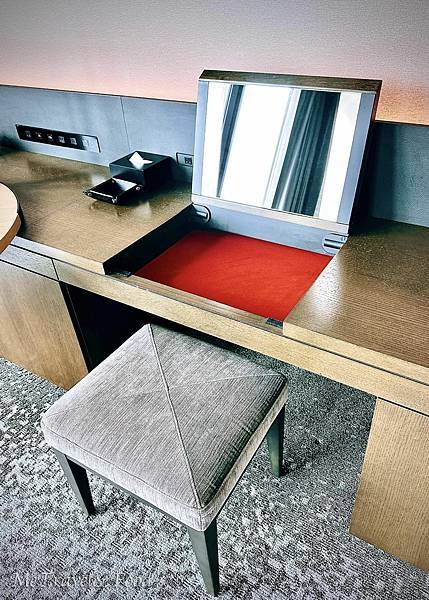 【日本 • 大阪 • Conrad Osaka 】白日黑夜 【日本 • 大阪 • Conrad Osaka 】白日黑夜