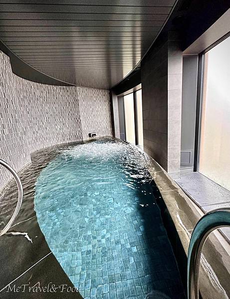 【日本 • 大阪 • Conrad Osaka 】白日黑夜 【日本 • 大阪 • Conrad Osaka 】白日黑夜