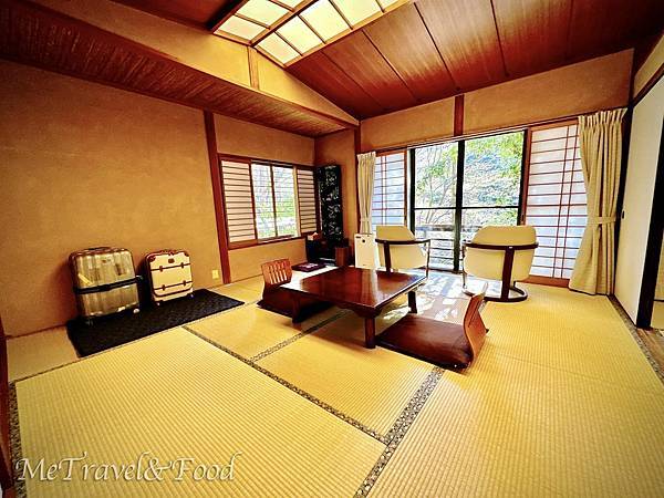 【 日本 • 京都 • 高雄 • もみぢ 家別館 川の庵 【 日本 • 京都 • 高雄 • もみぢ 家別館 川の庵