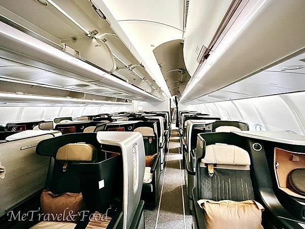 【 星宇航空 · 台北 直飛 關西 · 商務艙 】微失望初體 【 星宇航空 · 台北 直飛 關西 · 商務艙 】微失望初體