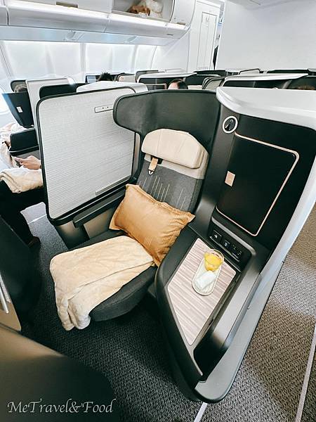 【 星宇航空 · 台北 直飛 關西 · 商務艙 】微失望初體 【 星宇航空 · 台北 直飛 關西 · 商務艙 】微失望初體