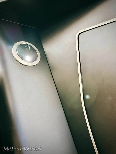 【 星宇航空 · 台北 直飛 關西 · 商務艙 】微失望初體 【 星宇航空 · 台北 直飛 關西 · 商務艙 】微失望初體