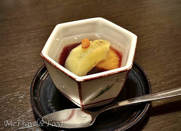 【日本 • 京都 • 鳥彌三 • 水炊鍋 き 】 膠原蛋白 【日本 • 京都 • 鳥彌三 • 水炊鍋 き 】 膠原蛋白