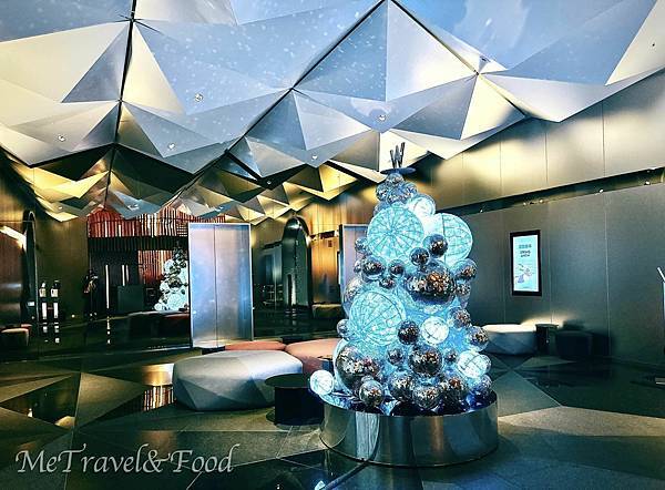 【 日本 • 大阪 • W Hotel Osaka 】含笑 【 日本 • 大阪 • W Hotel Osaka 】含笑