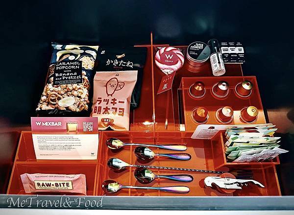 【 日本 • 大阪 • W Hotel Osaka 】含笑 【 日本 • 大阪 • W Hotel Osaka 】含笑