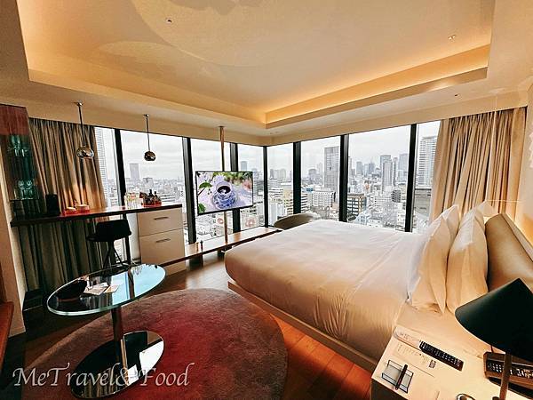 【 日本 • 大阪 • W Hotel Osaka 】含笑 【 日本 • 大阪 • W Hotel Osaka 】含笑