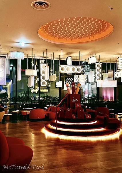 【 日本 • 大阪 • W Hotel Osaka 】含笑 【 日本 • 大阪 • W Hotel Osaka 】含笑