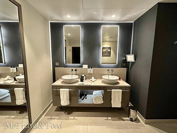 【法國 • 里昂 • 洲際迪歐旅館】InterContine 【法國 • 里昂 • 洲際 迪歐 旅館】InterConti