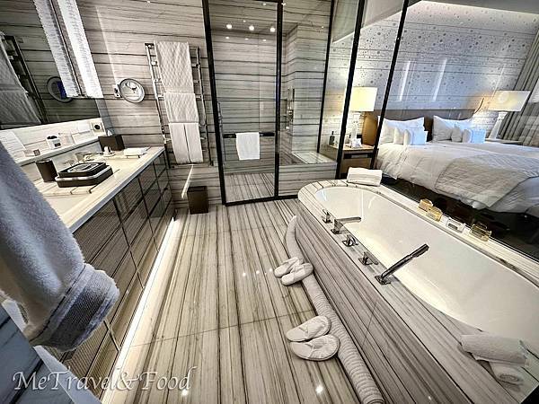 【法國 • 巴黎 • Cheval Blanc 白馬莊園】從