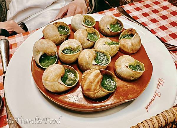 【 法國 • 巴黎 • 美味 小酒館 推薦】 巷弄裡 的 美