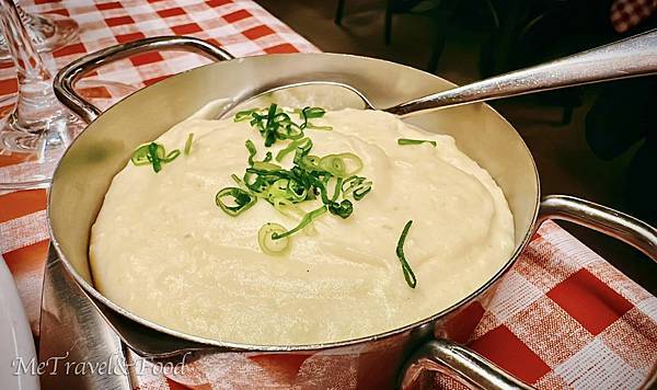 【 法國 • 巴黎 • 美味 小酒館 推薦】 巷弄裡 的 美