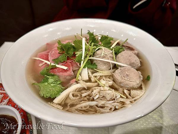 【 法國 • 巴黎 • 美味 小酒館 推薦】 巷弄裡 的 美