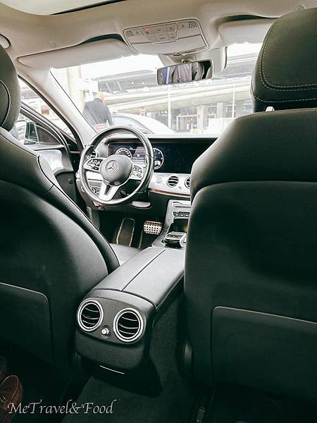 【 台北 • 巴黎 • Eva Airways 】直飛班機很 【 台北 • 巴黎 • Eva Airways 】直飛班機很