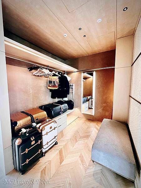 【 日本 • 福岡 • The Ritz Carlton F 【 日本 • 福岡 • The Ritz Carlton F