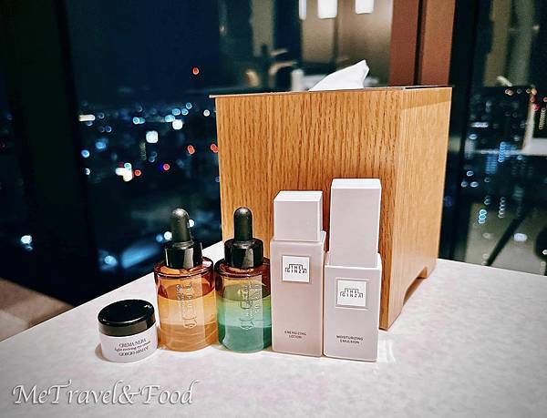 【 日本 • 福岡 • The Ritz Carlton F 【 日本 • 福岡 • The Ritz Carlton F