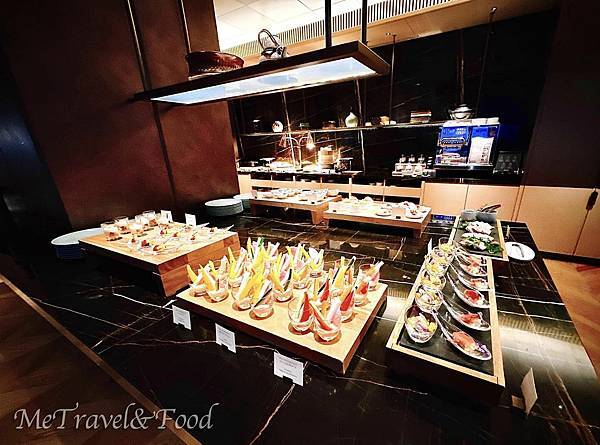 【 日本 • 福岡 • The Ritz Carlton F 【 日本 • 福岡 • The Ritz Carlton F