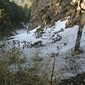 路面積雪，有點糟糕....