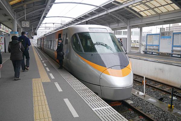 日本 四國 道後溫泉 愛媛縣松山市 動畫神隱少女場景裡的千年古湯 溫泉商店街 愛旅遊的煮婦 痞客邦