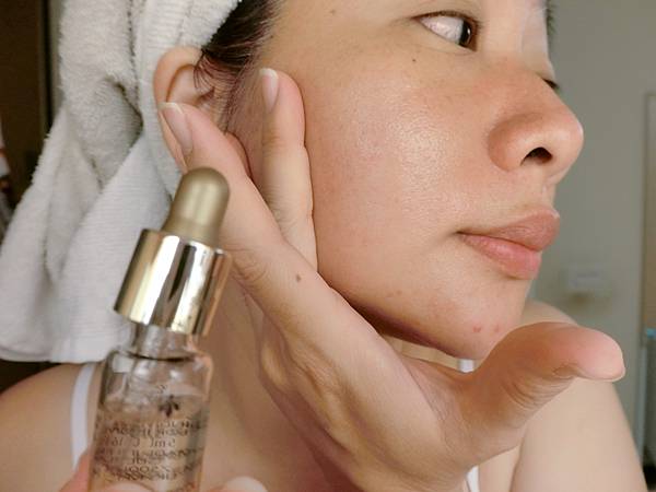 【抗老保养】GUERLAIN 娇兰「全新皇家蜂王乳蜂蜜修护黑