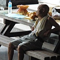 1386842037-91歲的老伯.jpg