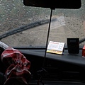 1386841996-下午又遇滂沱大雨.jpg