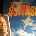 1215304129-PB071626.jpg