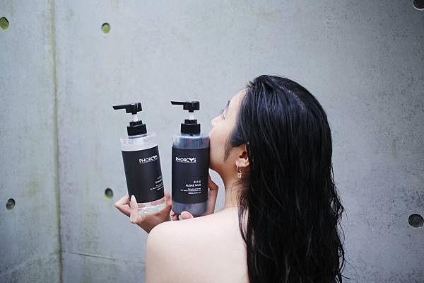 C19060AE-6CFA-434C-9E6B-FB3EB0F52B1A