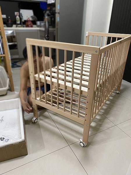 育兒好物｜cp值超高多功能嬰兒床，不用萬元就擁有6種功能！