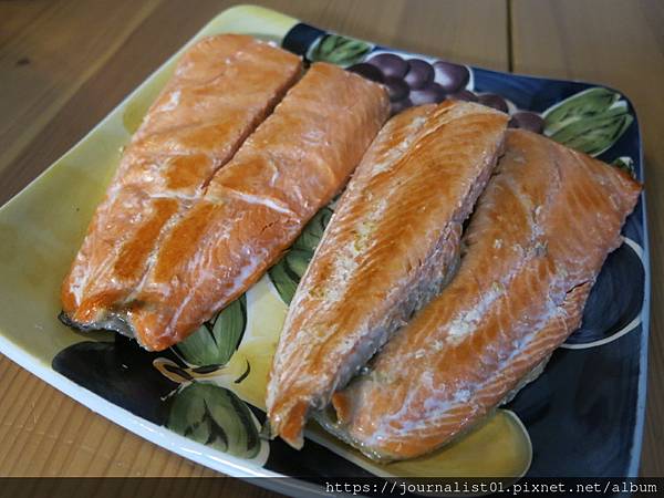 阿拉斯加家族旅遊~在Seward被可愛的雪橇犬與puffin