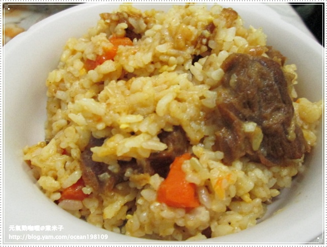 牛肉咖哩燉飯1.JPG 牛肉咖哩燉飯1.JPG