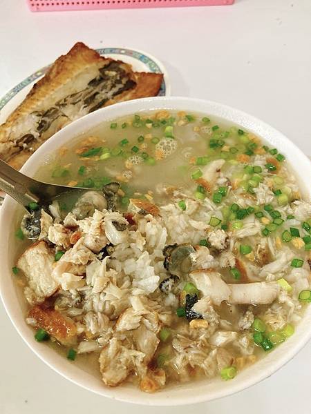 𩵚魠鹹粥、煎魚肚