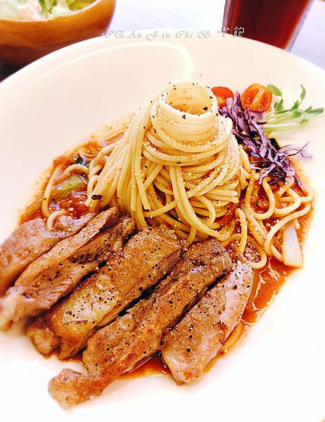 36-喫飽 Chi Burger 土城立德店 36-喫飽 Chi Burger 土城立德店