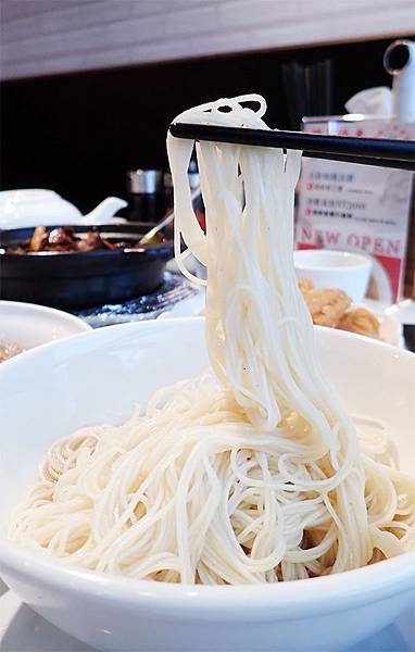 27-發起人肉骨茶(台灣首店)-新加坡必吃美食