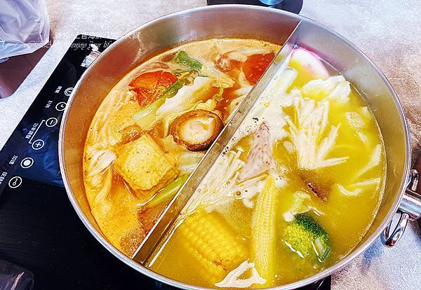 新竹竹北火鍋-上官木桶鍋-海鮮和牛火鍋.34.jpg 新竹竹北火鍋-上官木桶鍋-海鮮和牛火鍋.34.jpg