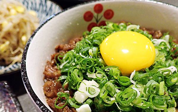 東區燒肉推薦│豆町村燒肉-專人代烤 酒之放題，質量非常好的日式激安燒肉店-台北美食推薦-18.jpg