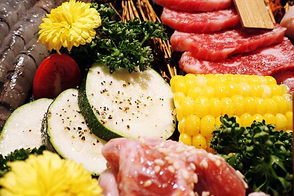 東區燒肉推薦│豆町村燒肉-專人代烤 酒之放題，質量非常好的日式激安燒肉店-台北美食推薦-39.jpg