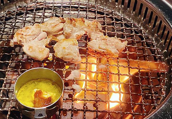 東區燒肉推薦│豆町村燒肉-專人代烤 酒之放題，質量非常好的日式激安燒肉店-台北美食推薦-46.jpg