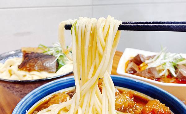 北投牛肉麵推薦│肥滋滋牛肉麵-每日極限100碗│北投隱藏版必推牛肉麵、北投美食-39.jpg