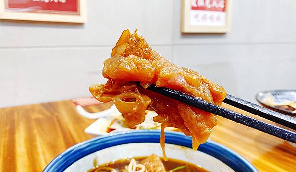 北投牛肉麵推薦│肥滋滋牛肉麵-每日極限100碗│北投隱藏版必推牛肉麵、北投美食-38.jpg 北投牛肉麵推薦│肥滋滋牛肉麵-每日極限100碗│北投隱藏版必推牛肉麵、北投美食-38.jpg