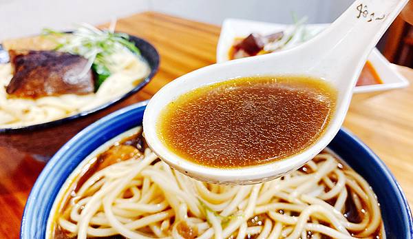 北投牛肉麵推薦│肥滋滋牛肉麵-每日極限100碗│北投隱藏版必推牛肉麵、北投美食-40.jpg