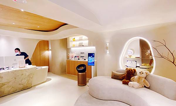 台北打雷射推薦｜RedTouch PRO凍態雷射分享│台北東區醫美診所，羅峙錕醫師率領，僅接受預約制的綻妍診所-06.jpg