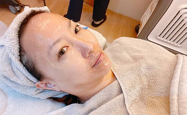 台北打雷射推薦|RedTouch PRO凍態雷射分享│台北東區醫美診所,羅峙錕醫師率領,僅接受預約制的綻妍診所-25.jpg