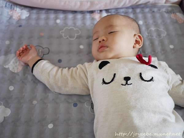 寶寶 有了lolbaby Hi Jell O涼感蒟蒻床墊 寶貝不再滿身汗 Joycebe的理想生活 痞客邦